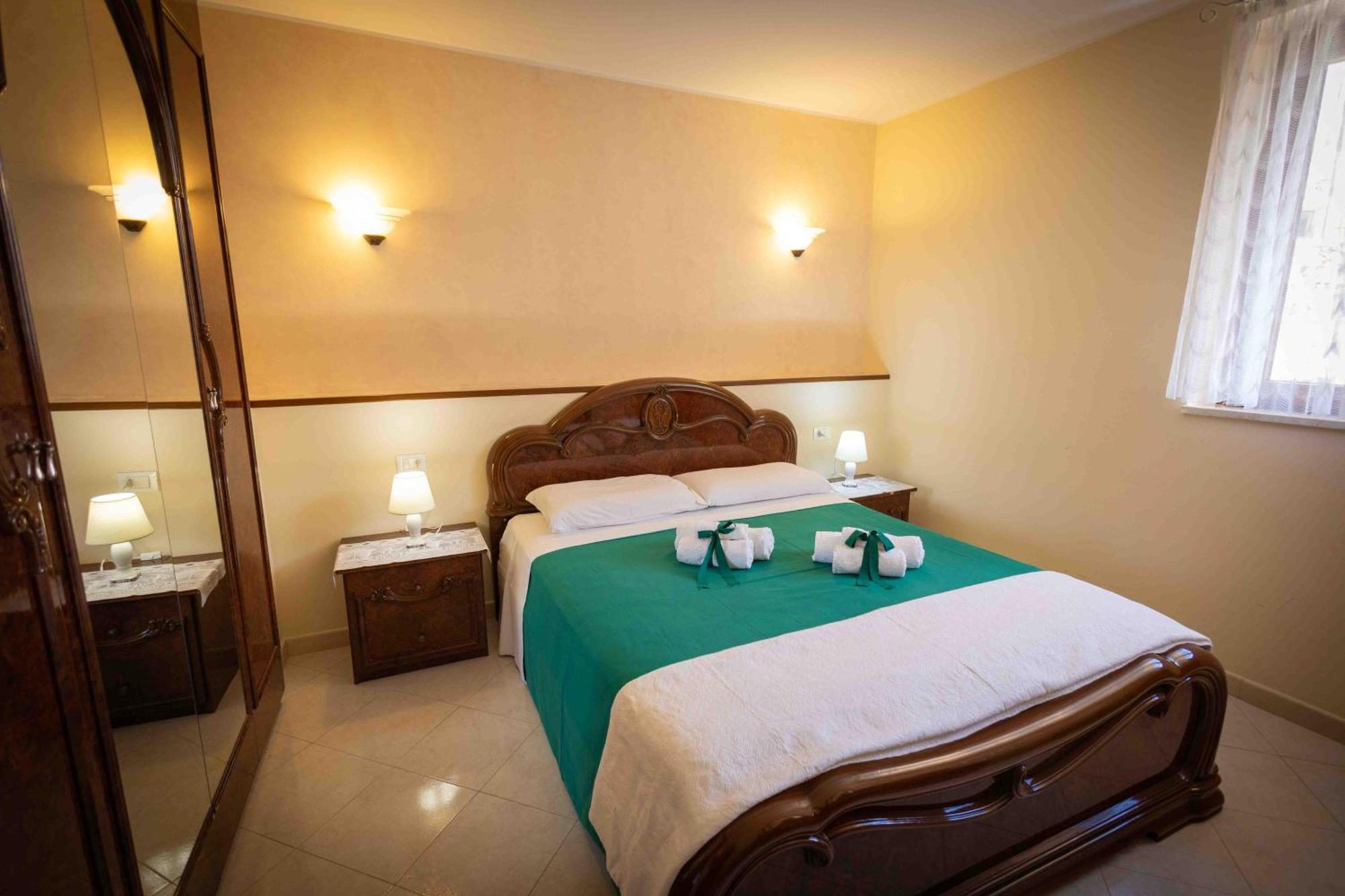 טראפטו Sunshine Apartments מראה חיצוני תמונה