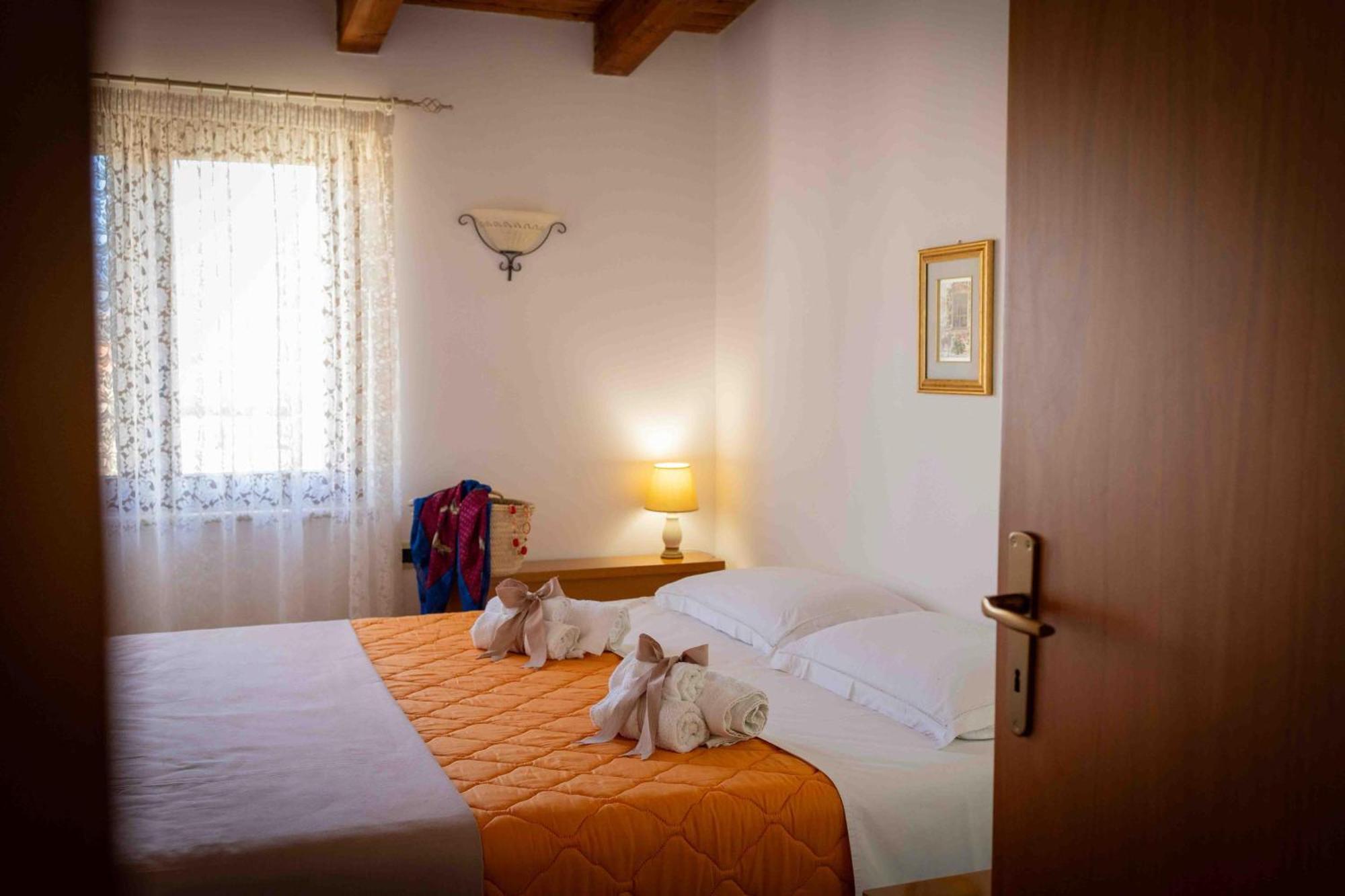טראפטו Sunshine Apartments מראה חיצוני תמונה